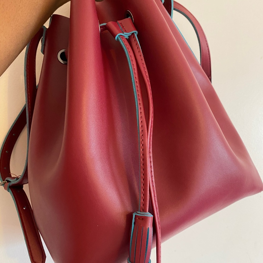Steve Madden Bucket Bag